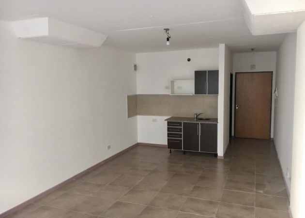 Alquiler Temporario Monoambiente SIN MUEBLES, Talcahuano 100, 2. Centro