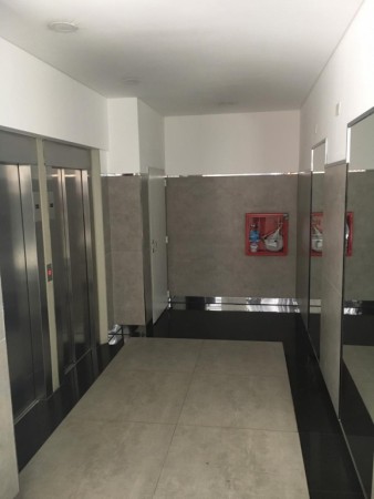 Alquiler Temporario Monoambiente SIN MUEBLES, Talcahuano 100, 2. Centro