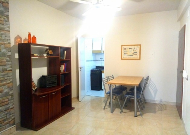 NO DISPONIBLE*******Alquiler Temporario 2 Ambientes, Hipolito Yrigoyen 2300, Balvanera