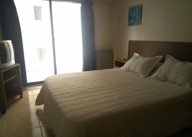NO DISPONIBLE*******Alquiler Temporario 2 Ambientes, Hipolito Yrigoyen 2300, Balvanera