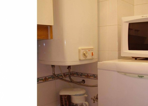 NO DISPONIBLE*******Alquiler Temporario 2 Ambientes, Hipolito Yrigoyen 2300, Balvanera