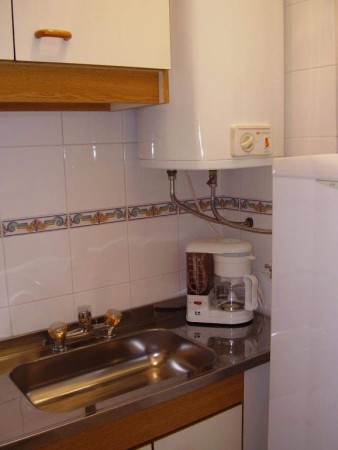 NO DISPONIBLE*******Alquiler Temporario 2 Ambientes, Hipolito Yrigoyen 2300, Balvanera