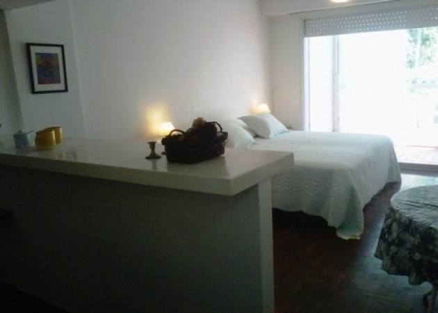 NO DISPONIBLE*******Alquiler Temporario Monoambiente, Larrea 1300, Recoleta