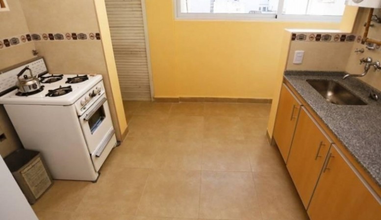 Alquiler Temporario 3 Ambientes, Corrientes 2600, Balvanera
