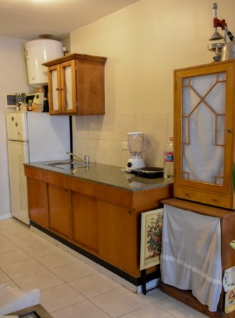 Alquiler Temporario Monoambiente, Hipolito yrigoyen 800, Recoleta