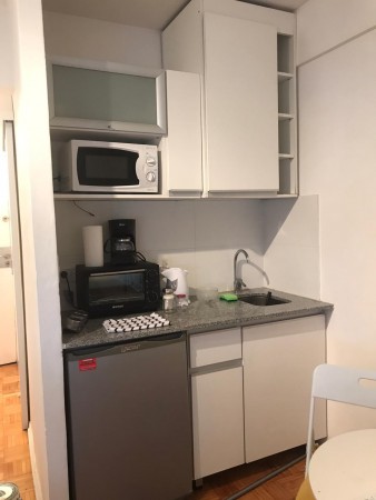 Alquiler Temporario Monoambiente, Esmeralda y Cordoba, Centro