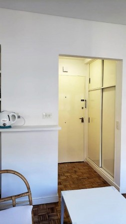 Alquiler Temporario Monoambiente, San Martin 700, Centro