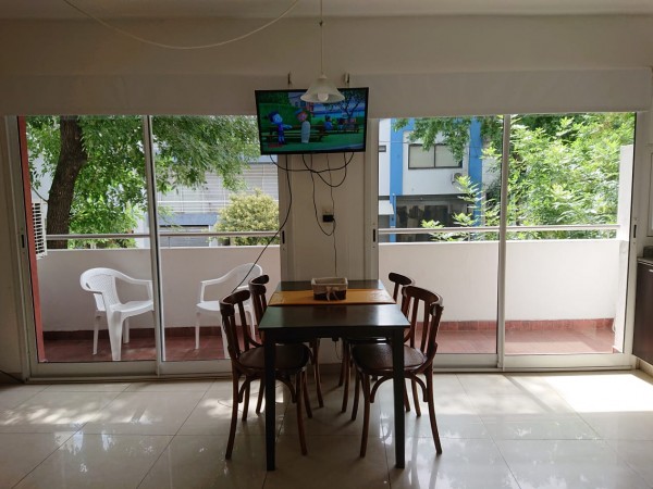 Alquiler Temporario 2 Ambientes con Balcón, Aguero 900, 4. Barrio Norte
