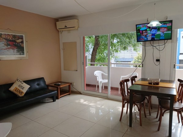 Alquiler Temporario 2 Ambientes con Balcón, Aguero 900, 4. Barrio Norte
