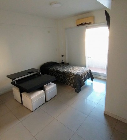 Alquiler Temporario Monoambiente, Acuña de Figueroa 300, Almagro