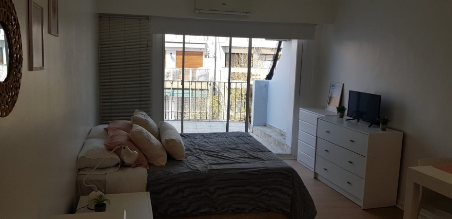 Alquiler Temporario Monoambiente con Balcon Terraza, Laprida 1900, Recoleta