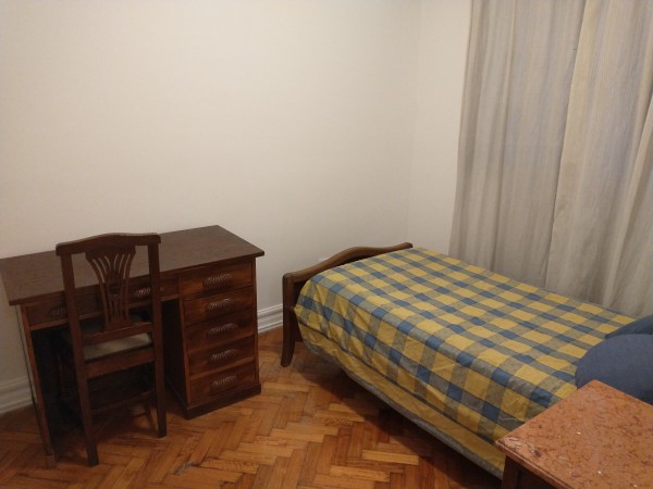 Alquiler Temporario 4 Ambientes c/dep de Servicio, Ayacucho 1800, Recoleta. 