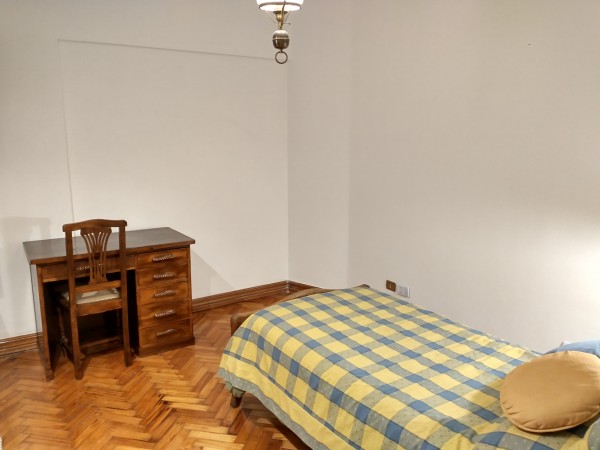 Alquiler Temporario 4 Ambientes c/dep de Servicio, Ayacucho 1800, Recoleta. 
