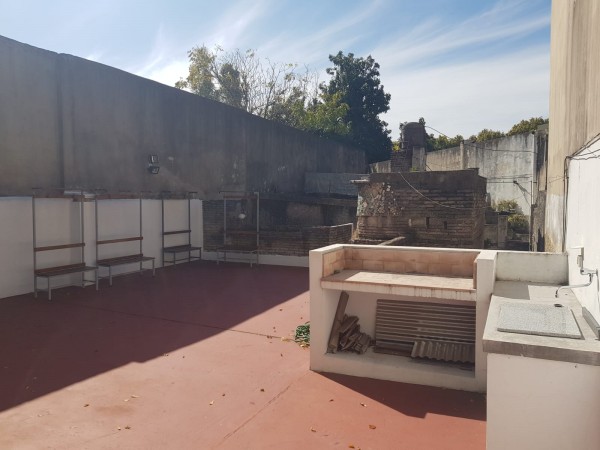 Alquiler Temporario Casa 3 Ambientes con Patio, Terraza y Garage, Jose A. Cabrera y Ravingnani, Palermo. 