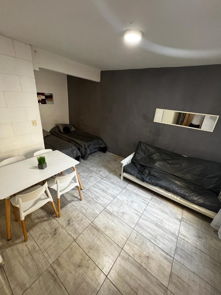 Alquiler Temporario Monombiente, Viamonte 2100, 1. Recoleta