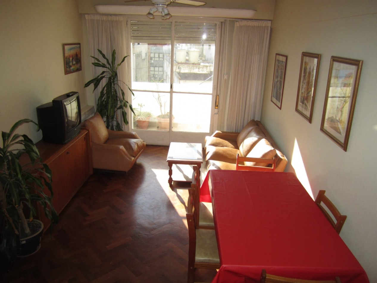 Alquiler Temporario 3 Ambientes c/Balcon, Junin 900, 4. RECOLETA. 