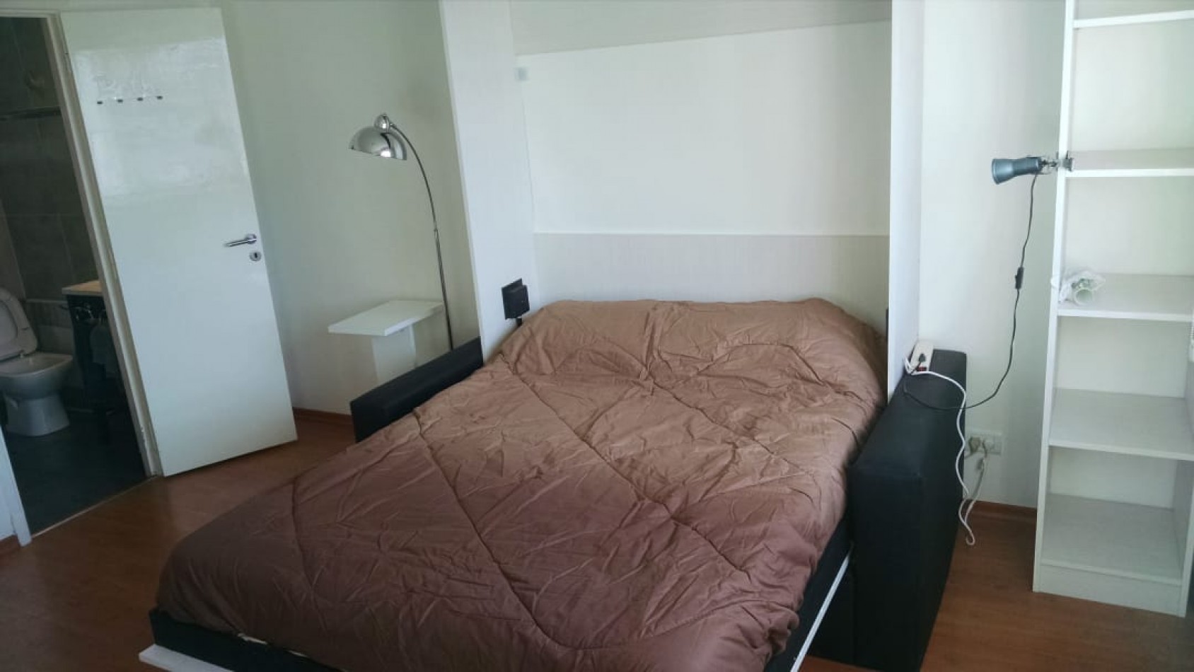 Alquiler Temporario Monoambiente, Suipacha 401, Centro
