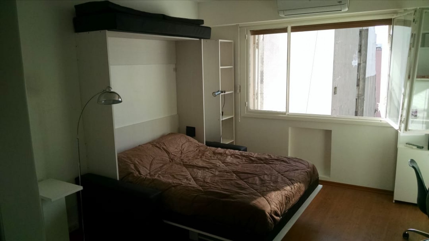 Alquiler Temporario Monoambiente, Suipacha 401, Centro