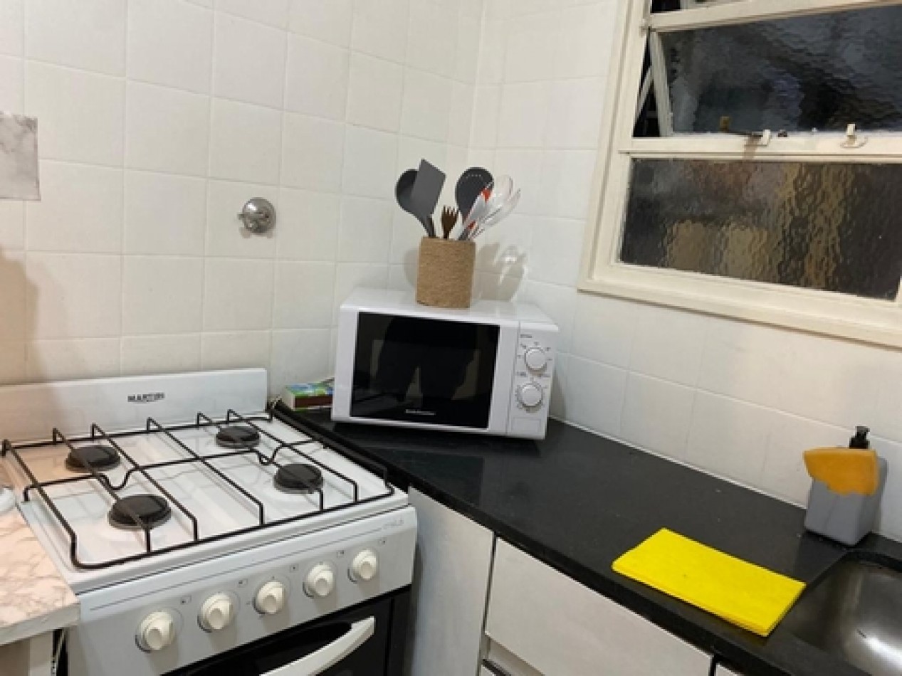 Alquiler Temporario 2 Ambientes, Pacheco de Melo 2400, Recoleta