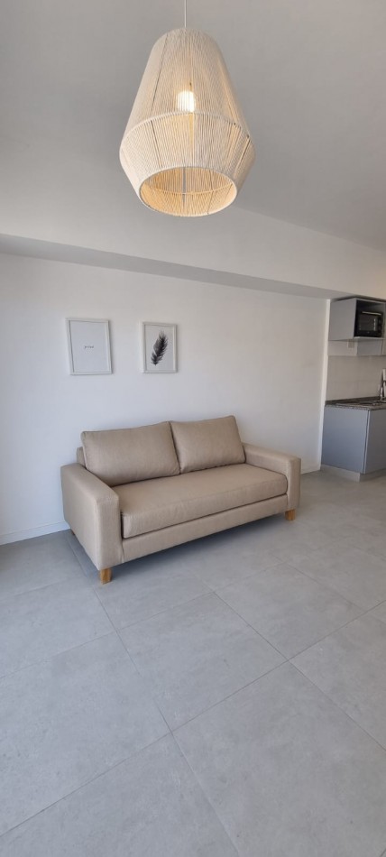 Alquiler Temporario 2 Ambientes, Pueyrredon 1200, Recoleta.