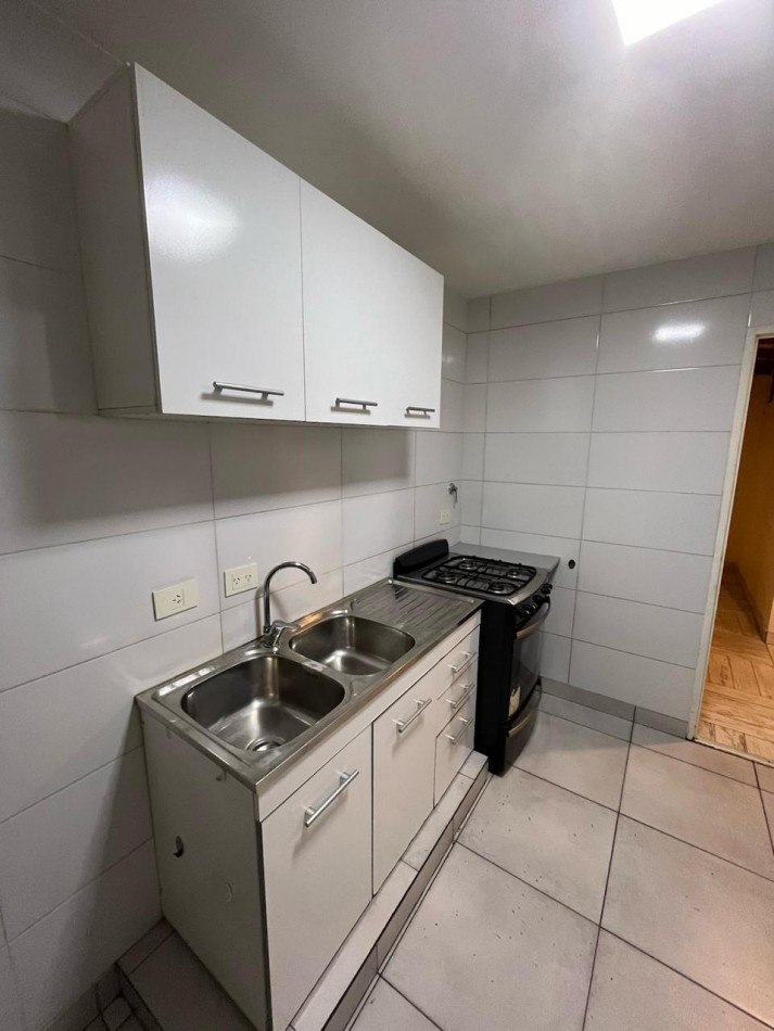 Alquiler Temporario 3 Ambientes + Dependencia, Uriburu 1400, Recoleta