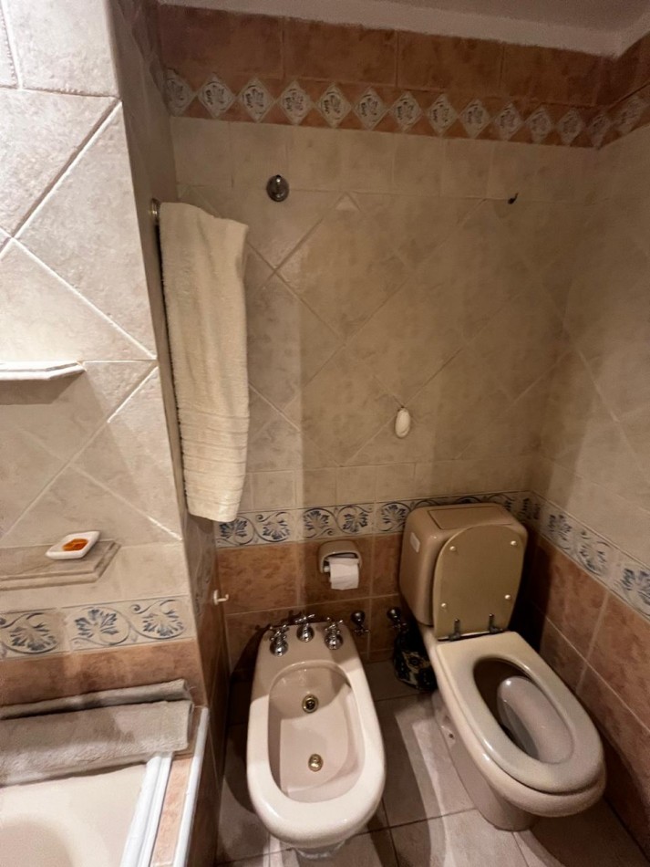 Alquiler Temporario 4 Ambientes c/Vestidor, Juncal 2800, Recoleta