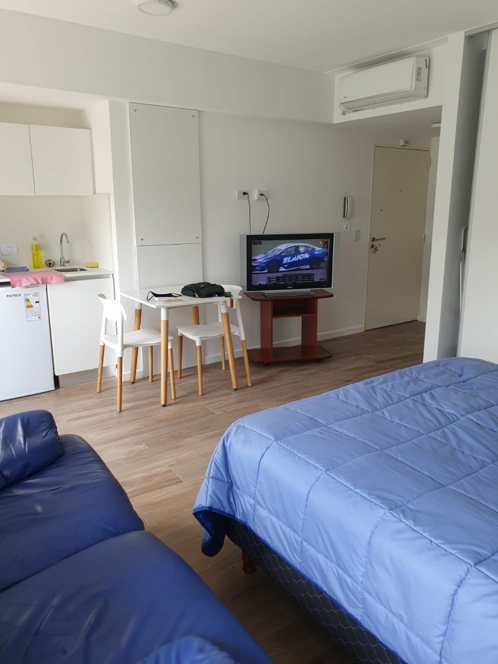 Alquiler Temporario Monoambiente, Cordoba 600, Centro