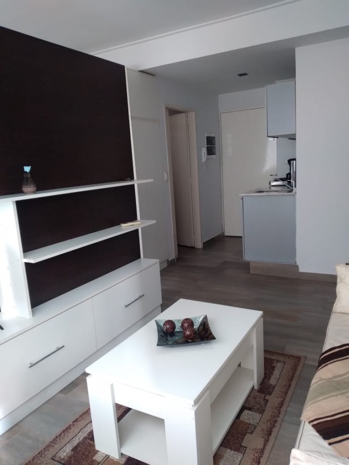 Alquiler Temporario Monoambiente Amplio, Jufre 100. Villa Crespo
