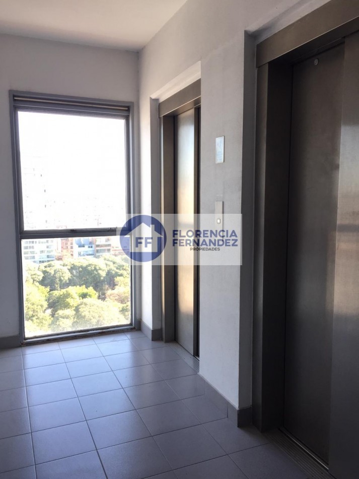 Alquiler Temporario 2 Ambientes piso alto c/ pileta, Roosevelt 1800, Belgrano. 
