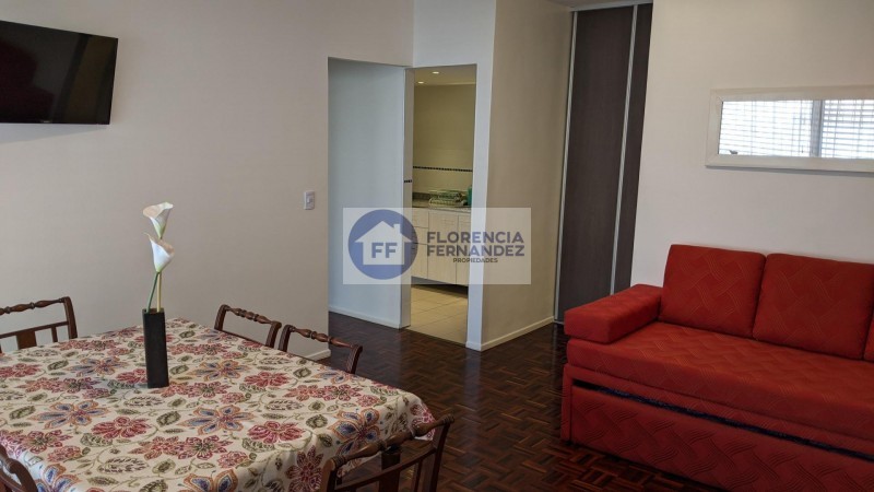 Alquiler Temporario 2 Ambientes, Florida 700, Centro