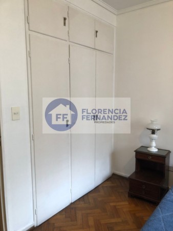 Alquiler Temporario 4 Ambientes con Dependencia y Cochera, Paraná 1200, Recoleta. 