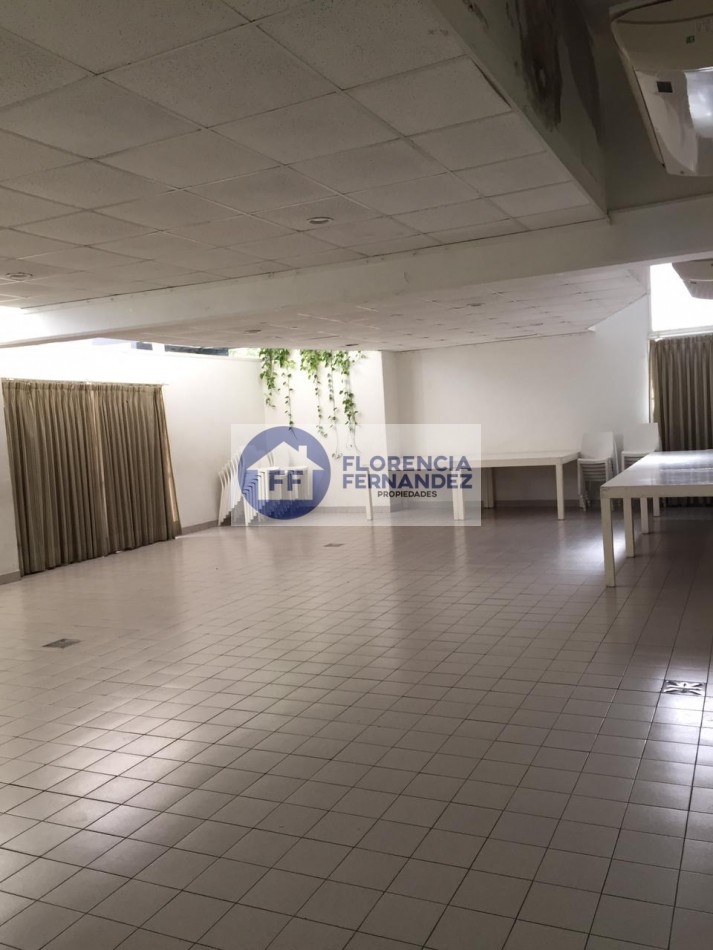 Alquiler Temporario 2 Ambientes piso alto c/ pileta, Roosevelt 1800, Belgrano. 