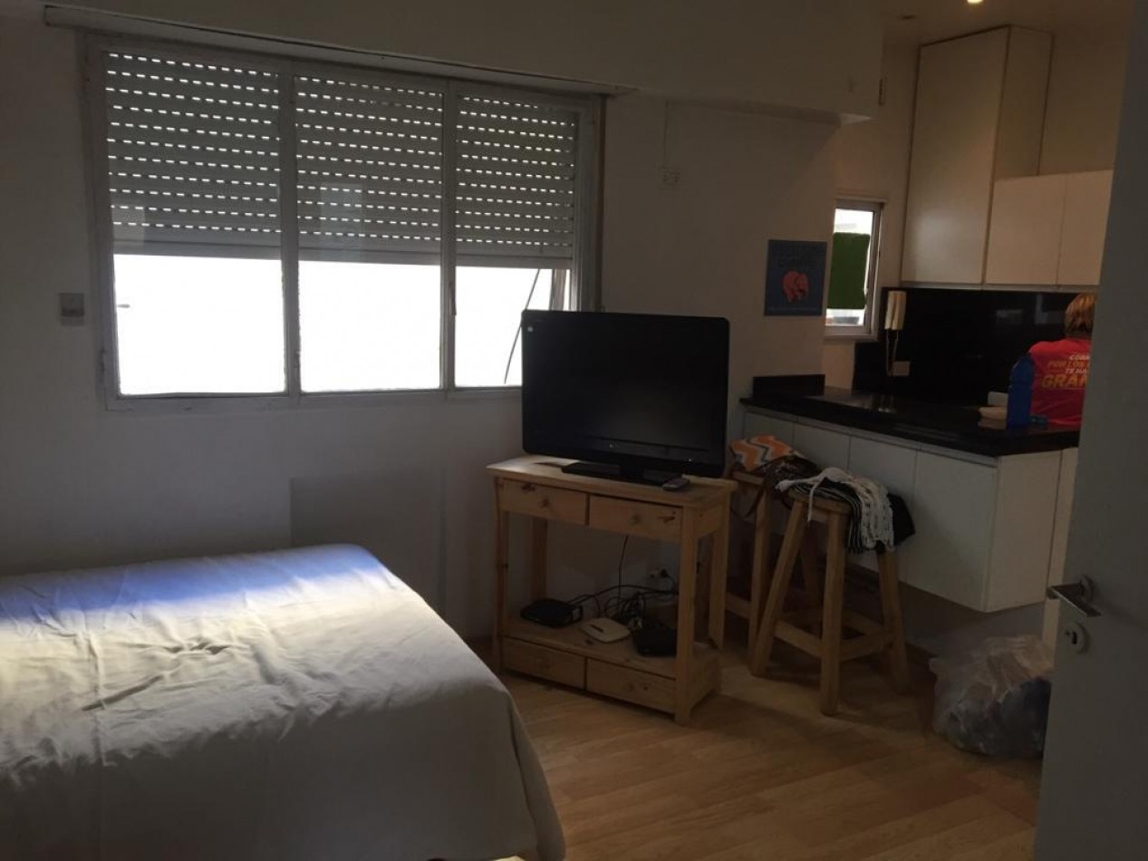 Alquiler Temporario Monoambiente, Vicente Lopez 2200, 1. Recoleta