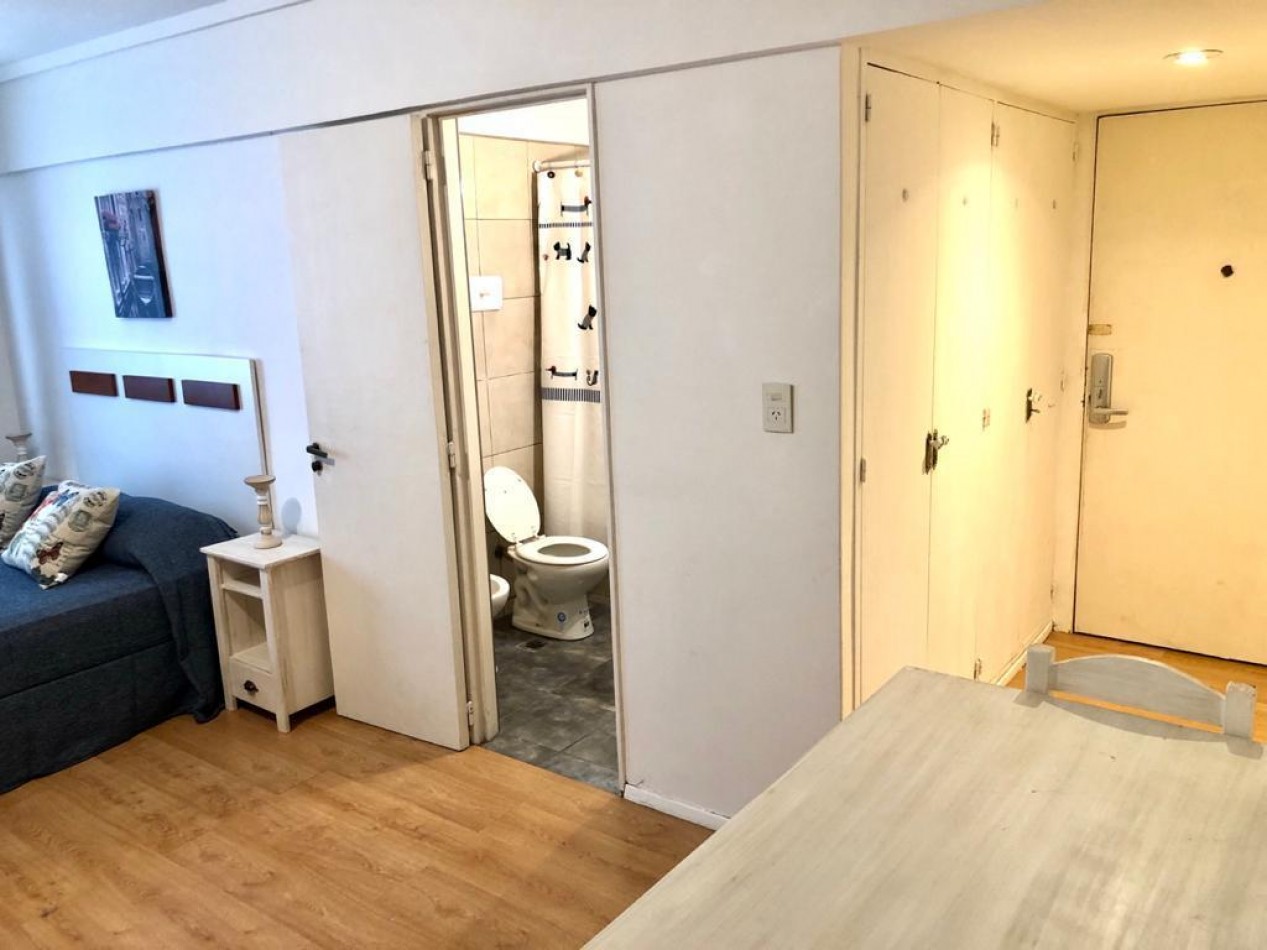 Alquiler Temporario 2 Ambientes, Uriburu 1000, 2. Recoleta