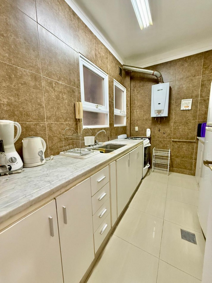 Alquiler Temporario 4 Ambientes Duplex, Azcuenaga 1500, Recoleta