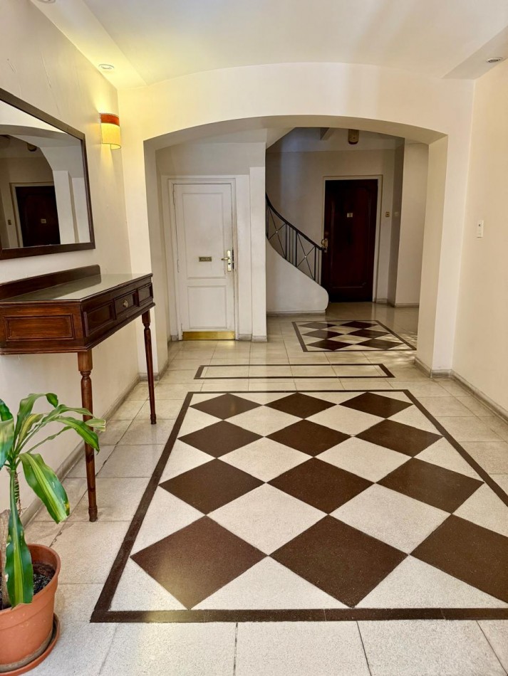 Alquiler Temporario 4 Ambientes Duplex, Azcuenaga 1500, Recoleta